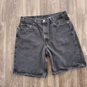 Levi's 550 men's black denim jean shorts size 38
